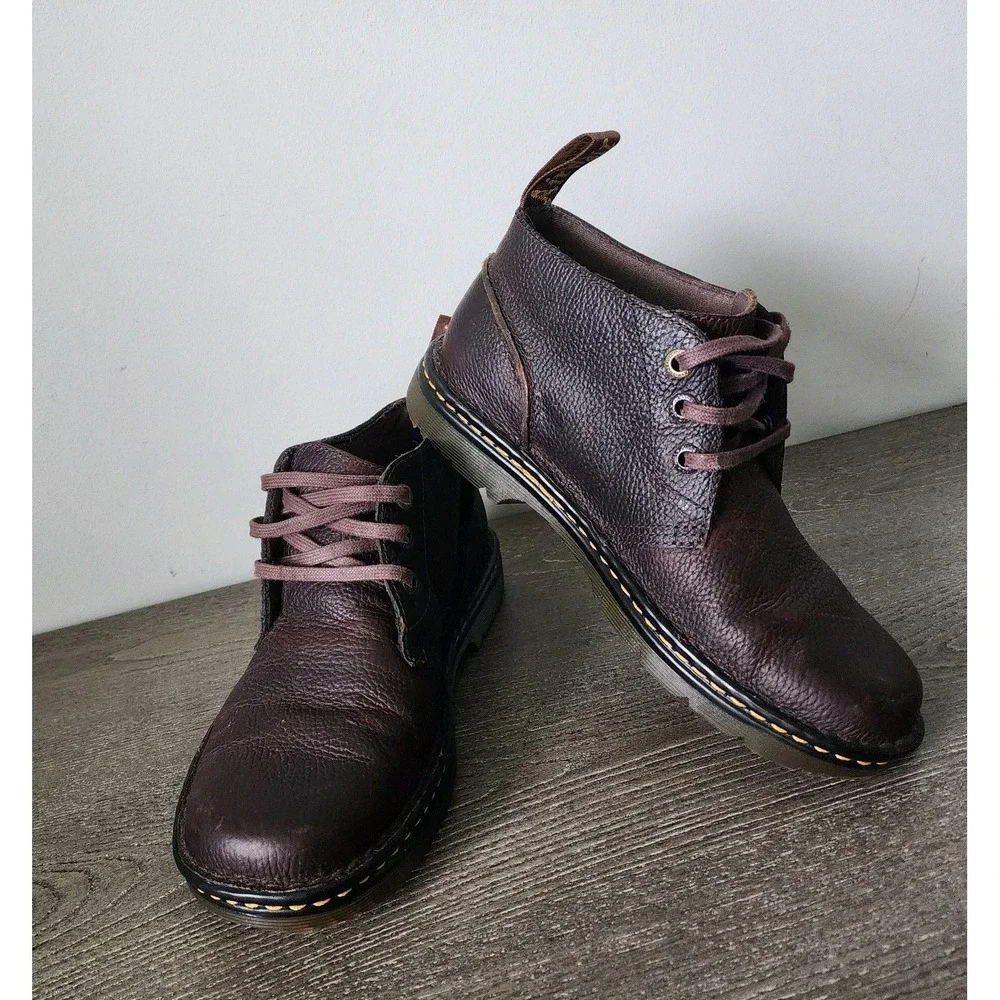 Dr Martens Sussex Brown Pebbled Leather Chukka Boots Shoes Men 8 Women 9 AW004